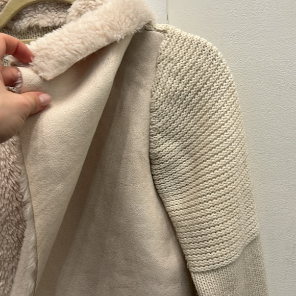 Piperlime Cream Faux Fur Sweater Cardigan Size XS - Picture 7 of 14